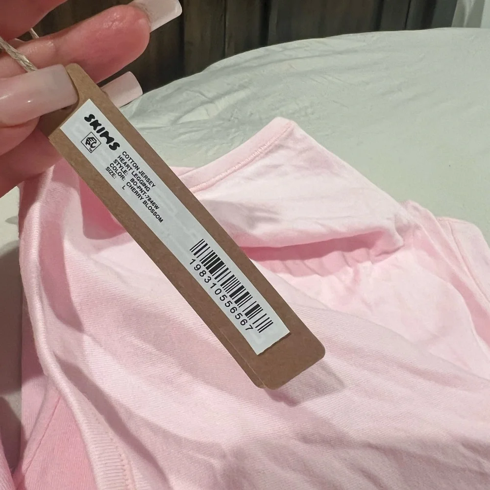 SKIMS Cotton Rib Heart Tank and Flare Leggings Set - Picture 4 of 4